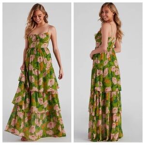 Windsor Valerie Tiered Floral Printed maxi Dress 33274